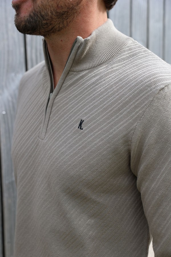 Afbeelding van 2501080802 - Crossed - Half Zip - 194 - Senaca Rock -  Heren - Trui  - Kultivate